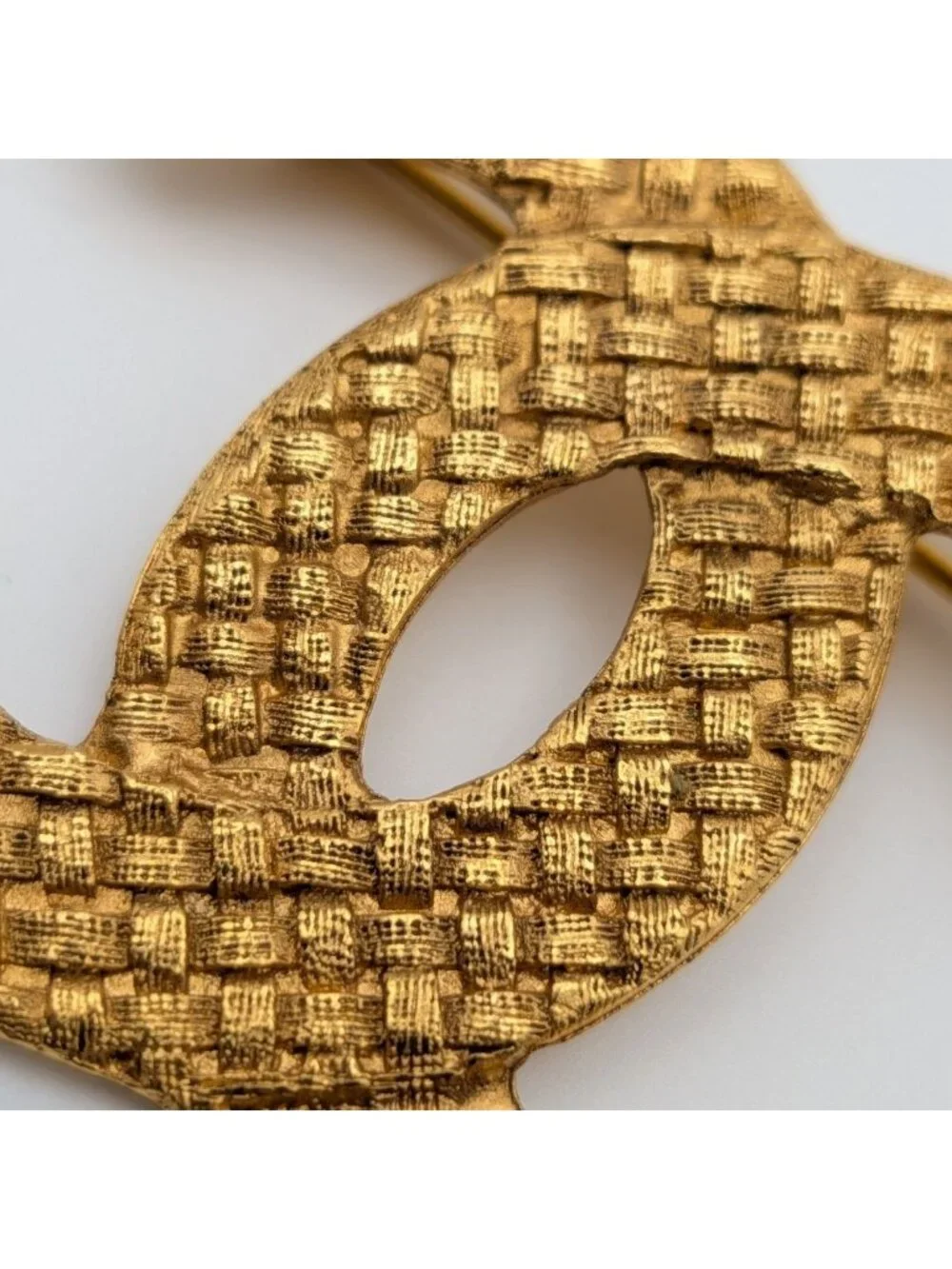 Chanel Brooch CC Logo Mesh Braided Pattern Gold 29 Vintage